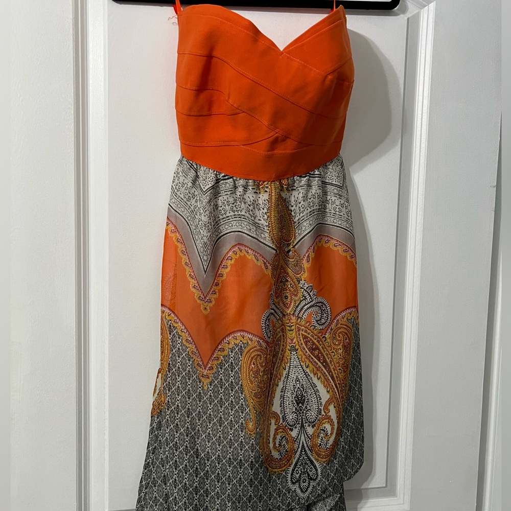 Strapless dress